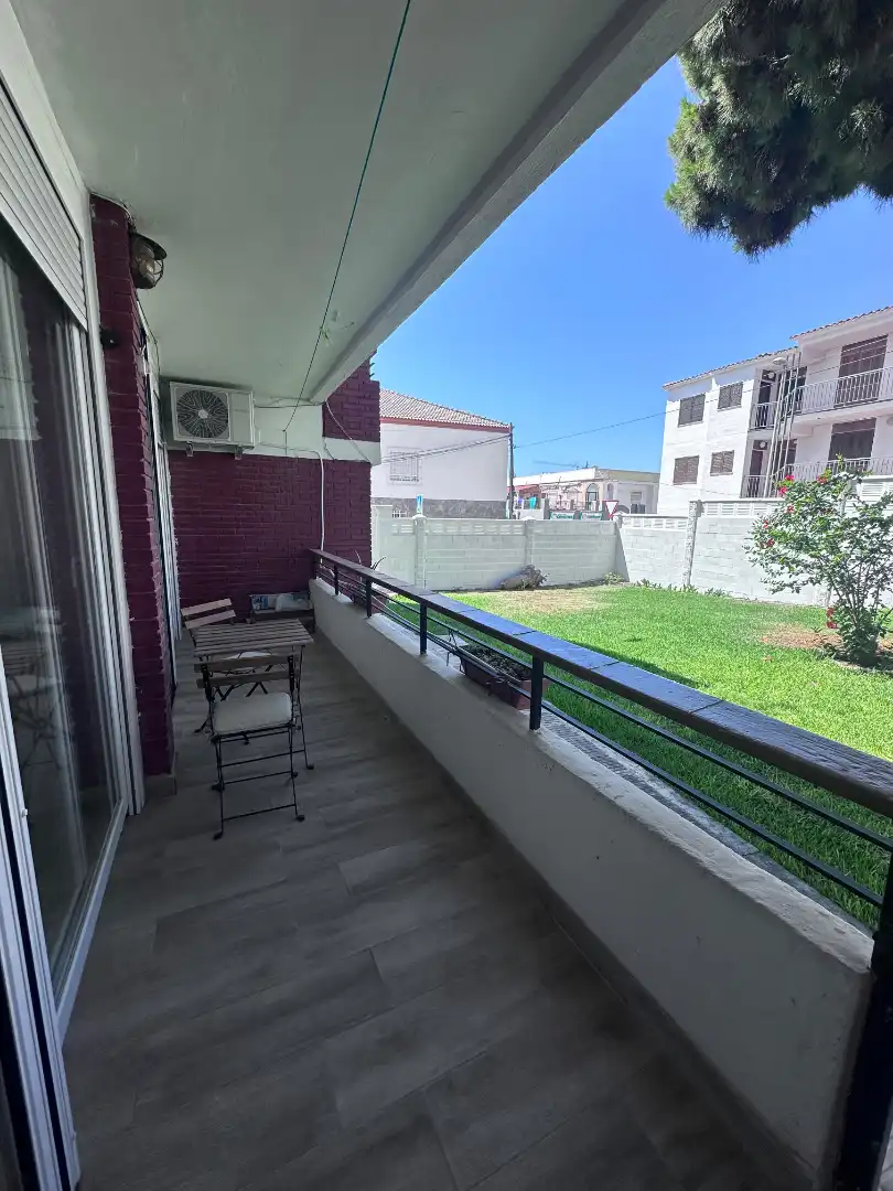 Flat for rent in Calle Geranio, Aguadulce Norte