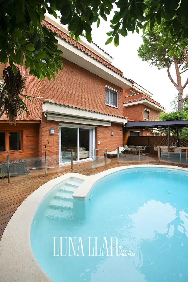 Terrace of Houses for sale in Can Bou