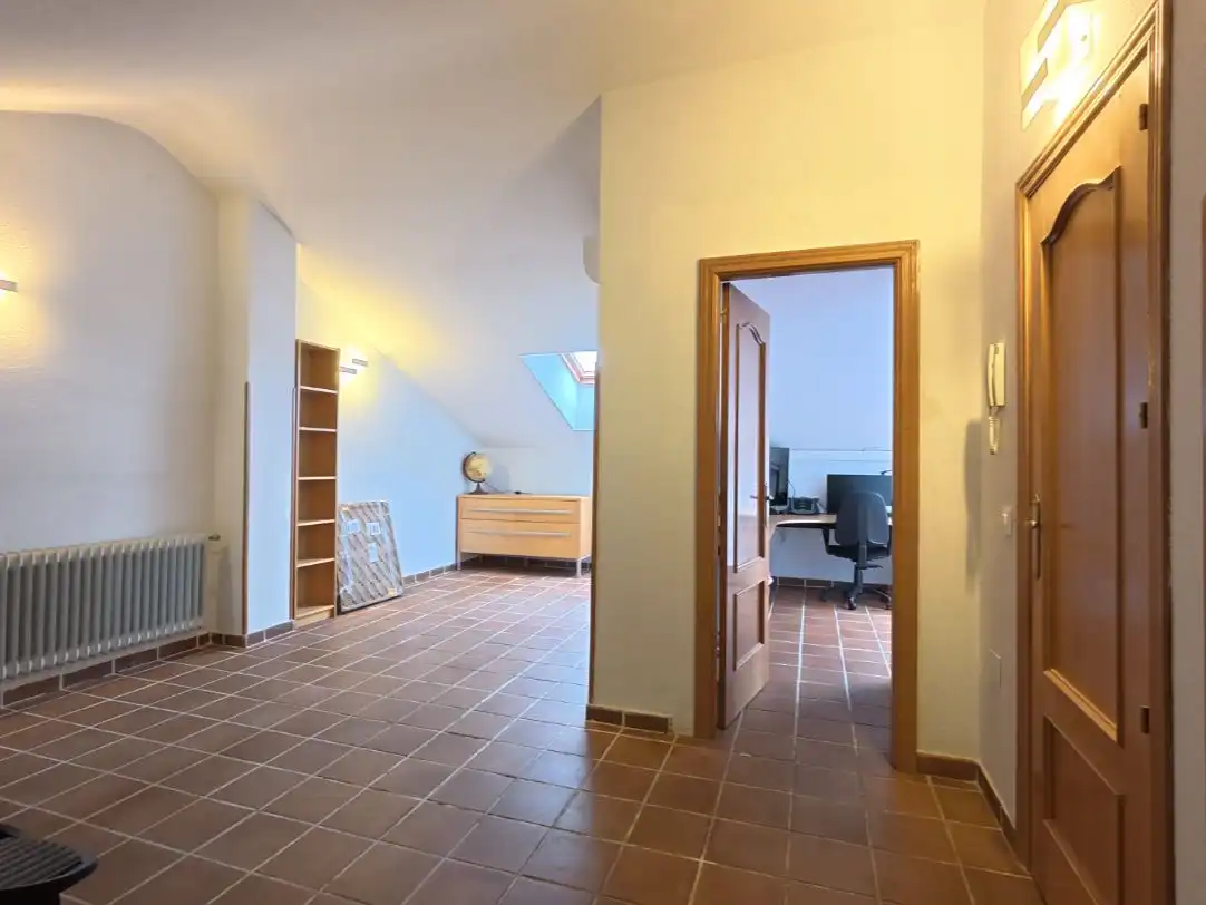 Casa pareada con jardín en venta en Calle el Plantío 1, imagen 36
