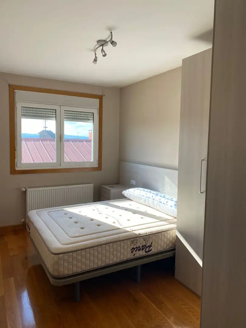 Bedroom of Apartments for rent in Lugo  with Heating and Furnished