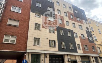 Exterior view of Flat for sale in Burgos Capital  with Heating and Terrace