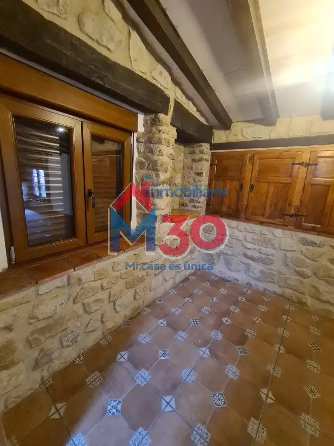 Houses for sale in Miranda de Ebro  with Heating