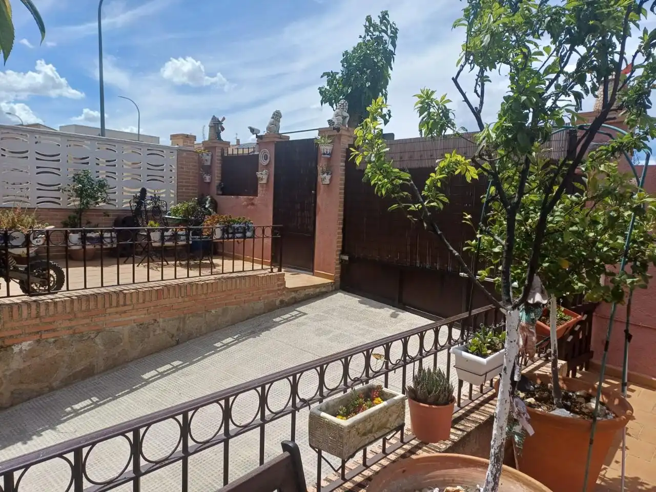 Terrassa de Casa o xalet en venda en Valmojado amb Calefacció, Jardí privat i Terrassa