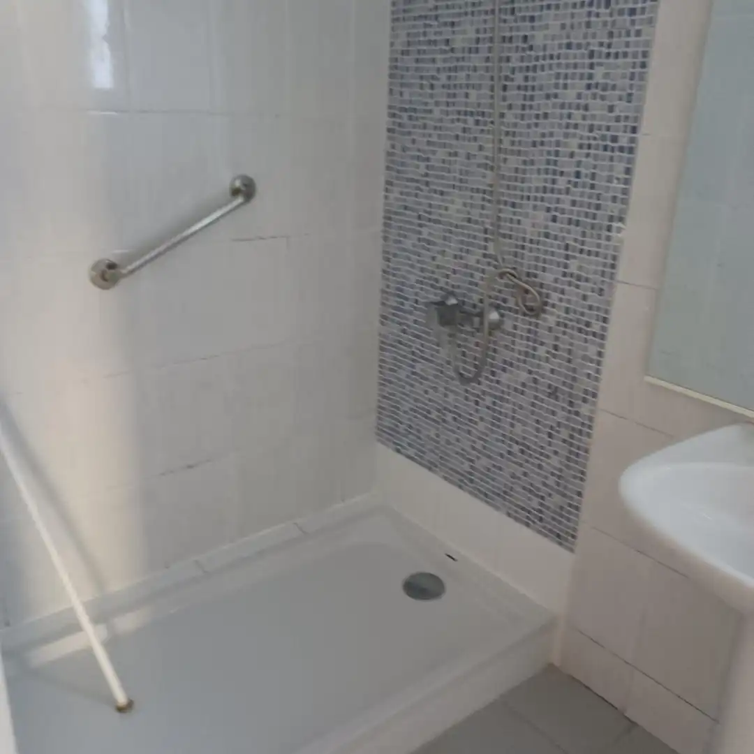 Baño de Piso en venta en Terrassa con Terraza y Balcón