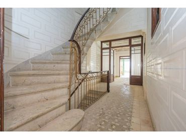 Villa mit Pool zum Verkauf in Maó ciutat