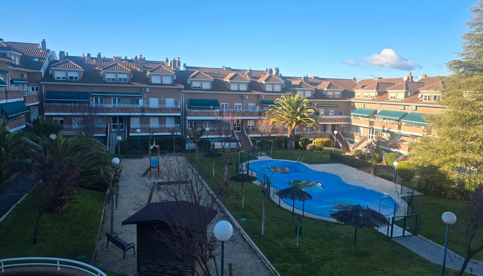 Photo 1 of Duplex for sale in Paseo del Olivar, Sevilla la Nueva, Madrid