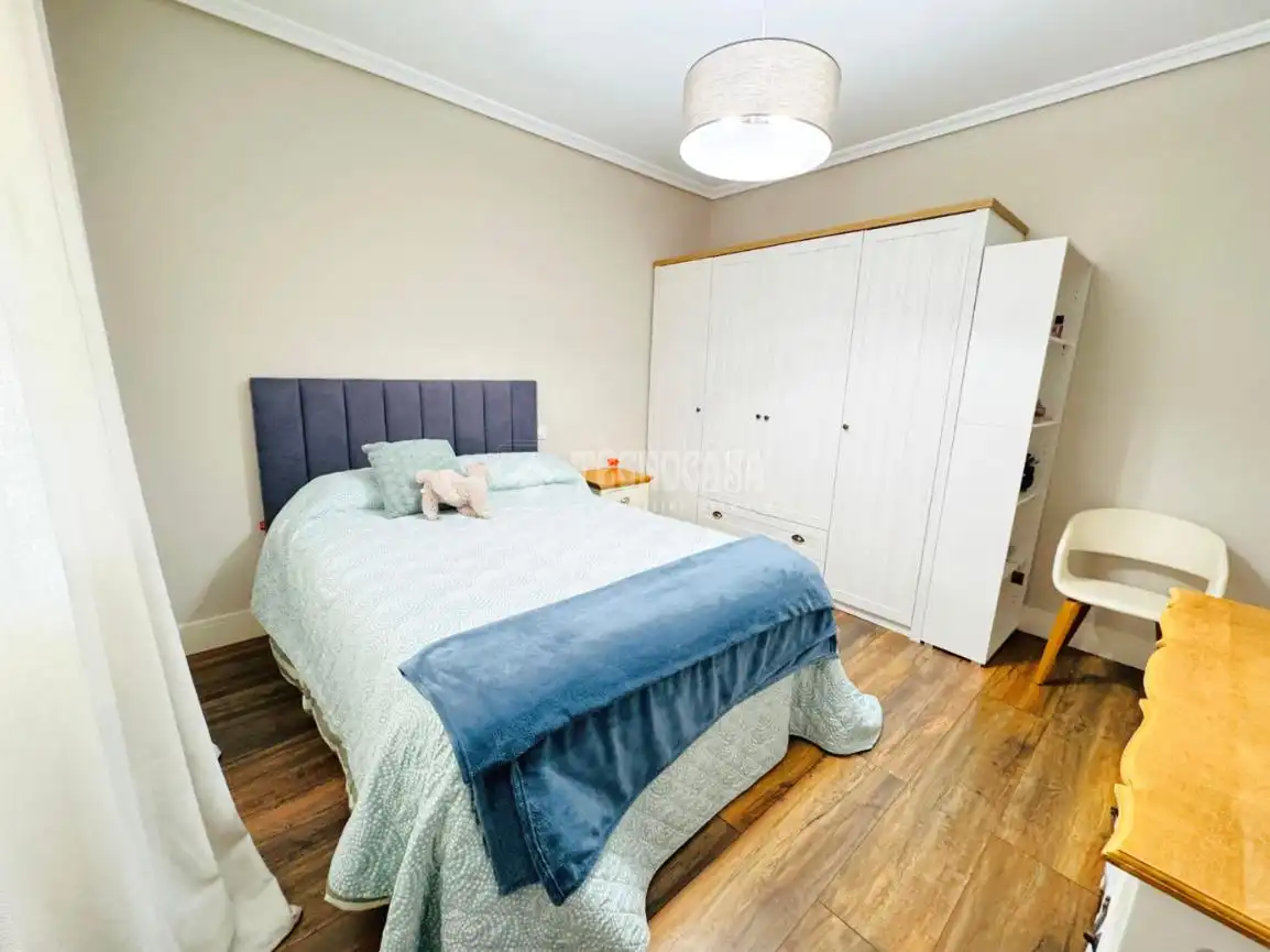 Habitación de Casa adosada en venta en Pepino con Aire acondicionado, Calefacción y Terraza