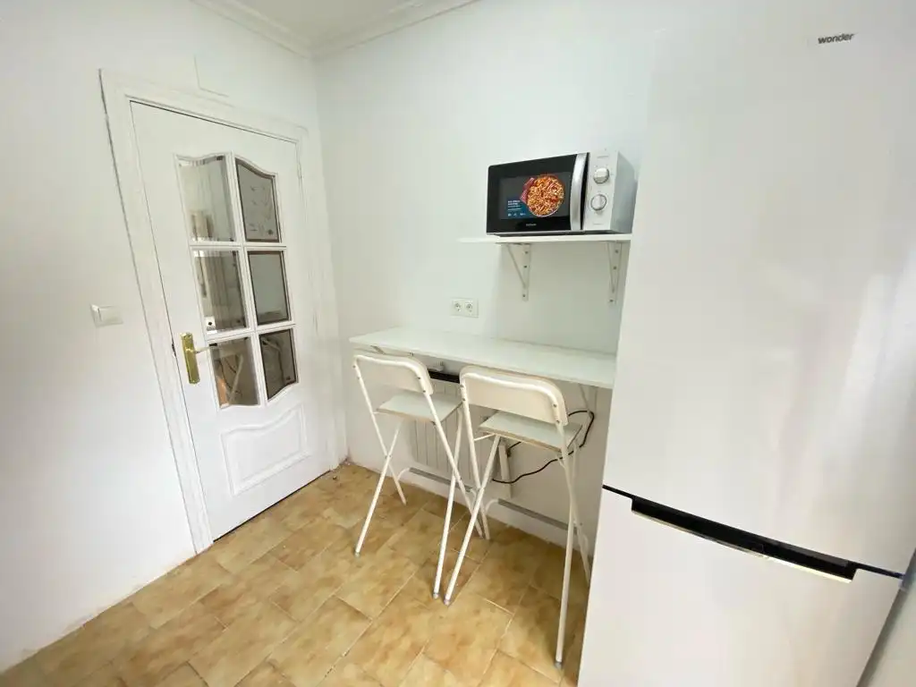 Habitación en Calle Orio, 5, Los Ángeles
