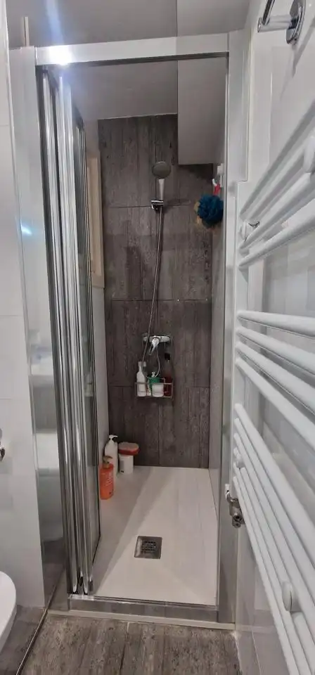 Bathroom of Flat for sale in Zaragoza  with Heating, Terrace and Furnished
