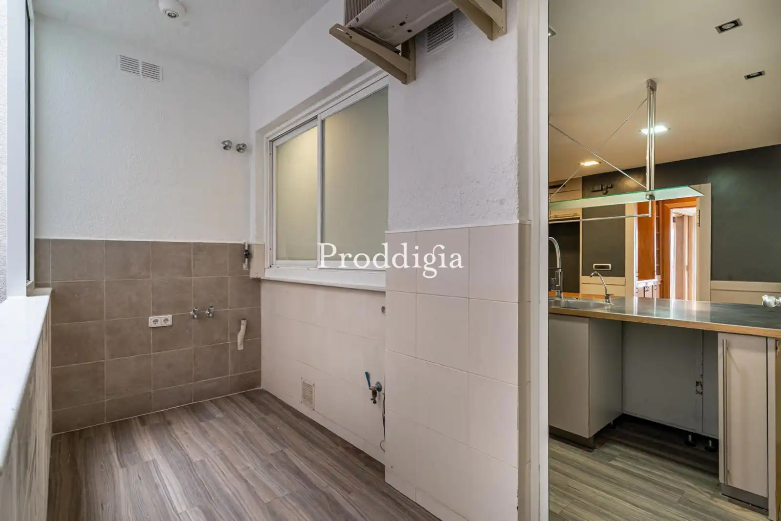 Kitchen of Flat for rent in Barcelona  with Air Conditioner, Heating and Terrace