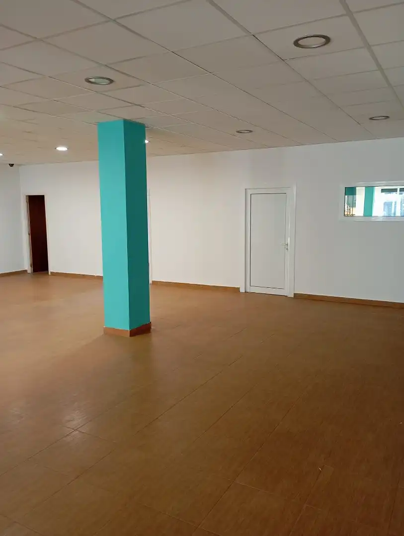 Commercial properties for sale in L'Escala  with Air Conditioner