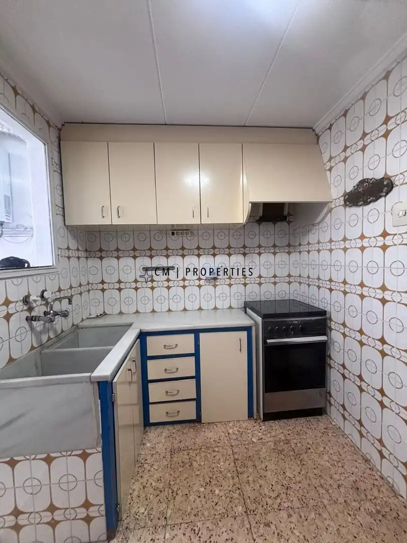 Cocina de Piso en venta en Picassent con Terraza y Balcón