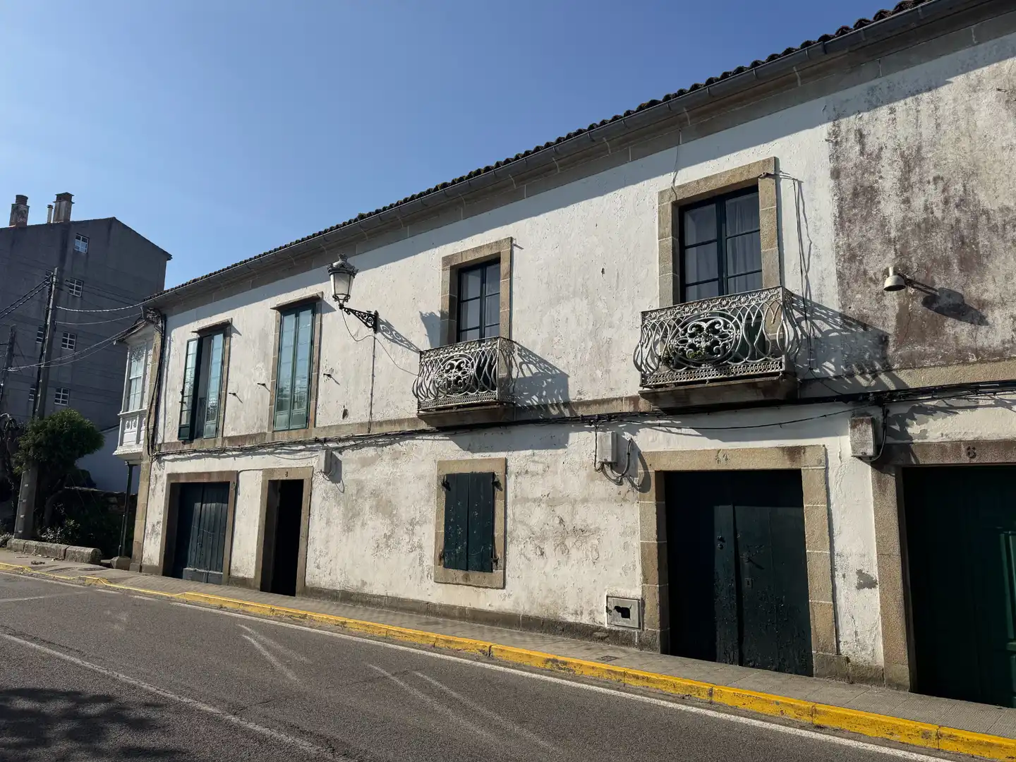 Vista exterior de Finca rústica en venda en Muros amb Terrassa, Moblat i Balcó