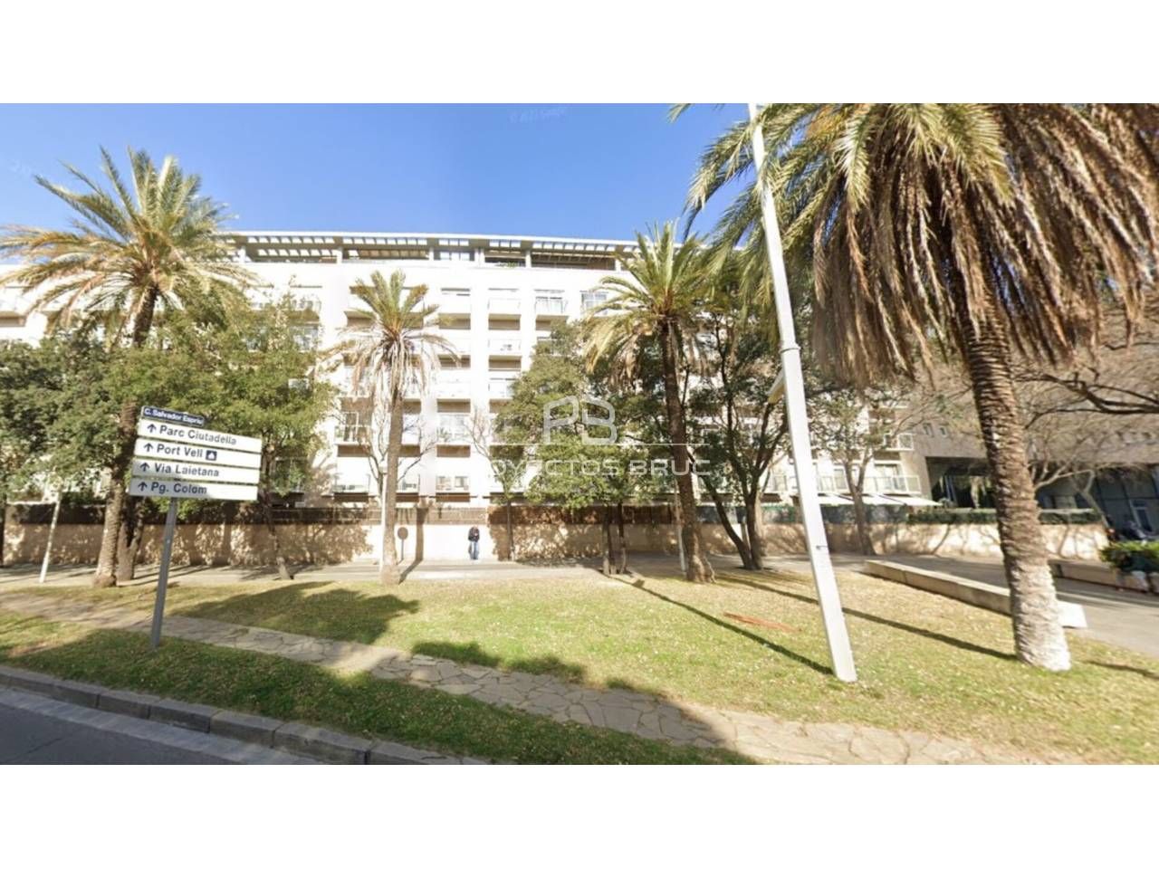 Exterior view of Flat for sale in  Barcelona Capital
