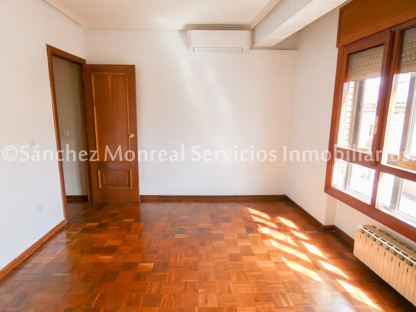 Sala d'estar de Pis en venda en Alcázar de San Juan amb Aire condicionat, Calefacció i Terrassa