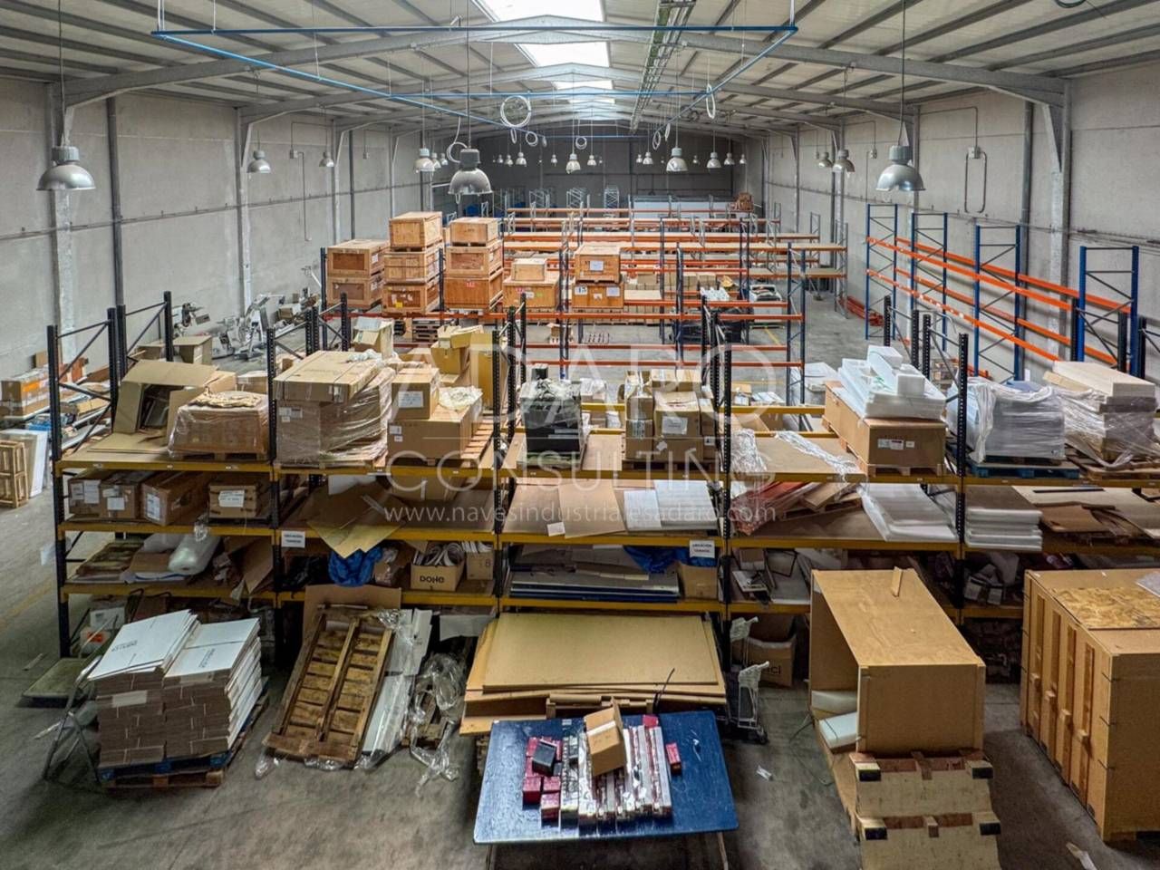 Nau industrial de lloguer en Torres de la Alameda