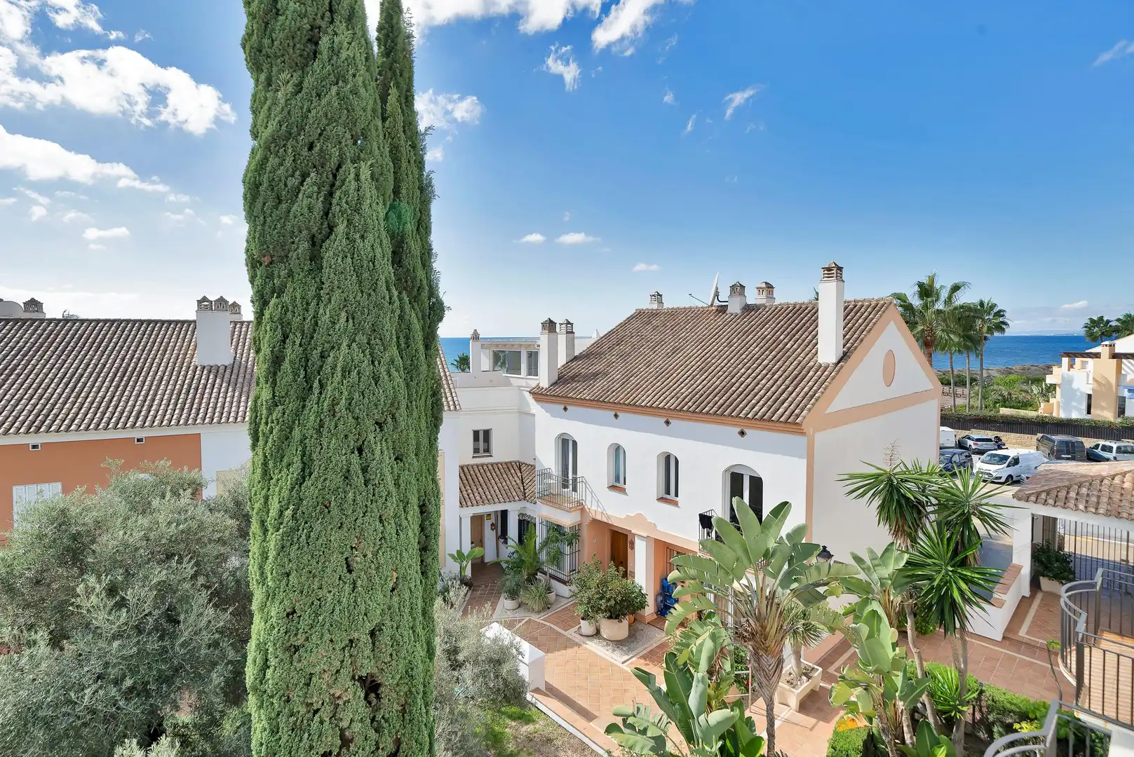Jardín de Casa adosada en venta en Marbella con Jardín privado, Alarma y Piscina comunitaria