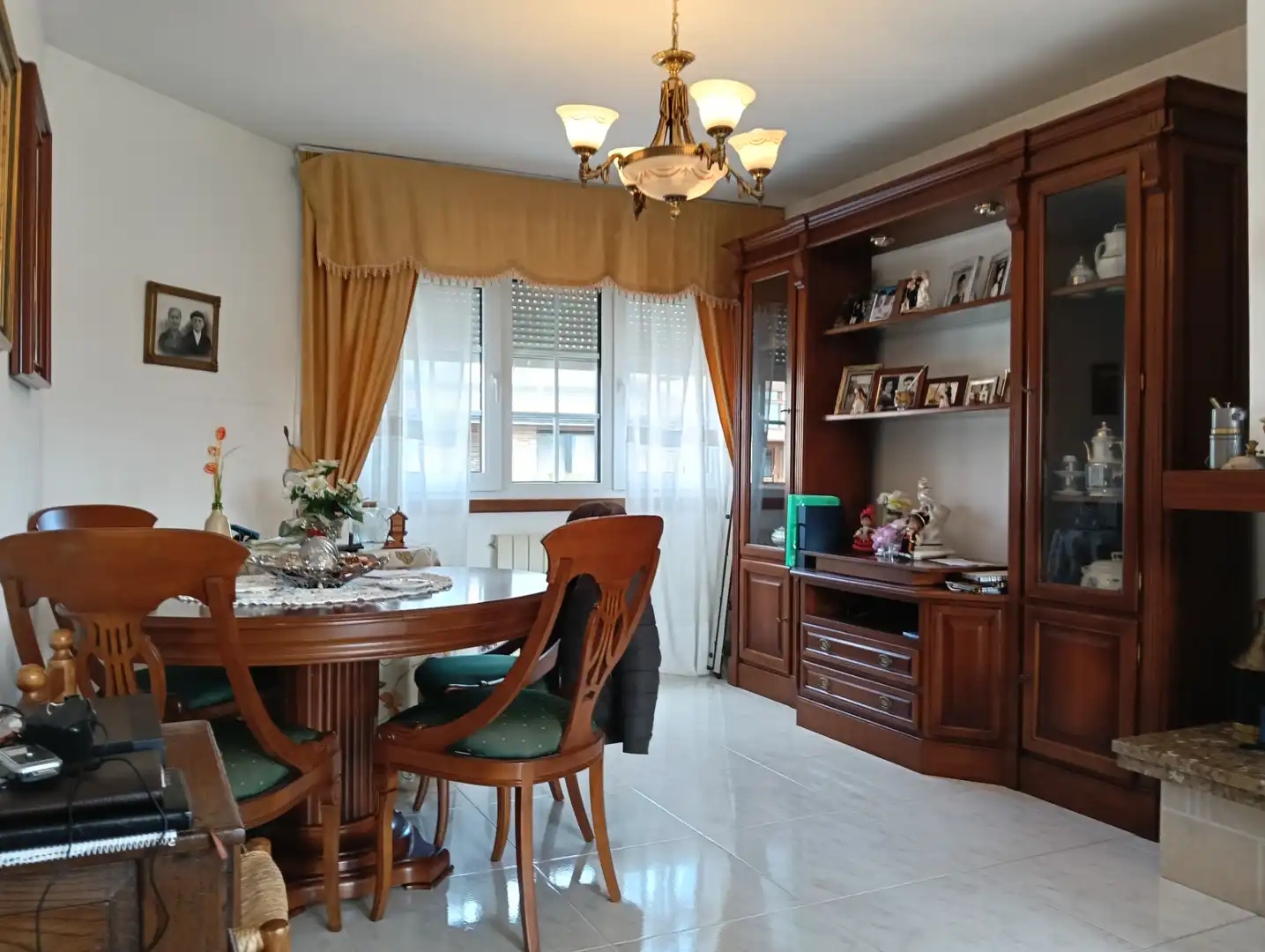 Comedor de Casa o chalet en venta en Oza dos Ríos con Calefacción, Jardín privado y Terraza