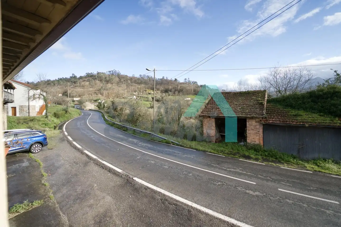 Vista exterior de Casa o xalet en venda en Oviedo  amb Calefacció, Jardí privat i Terrassa