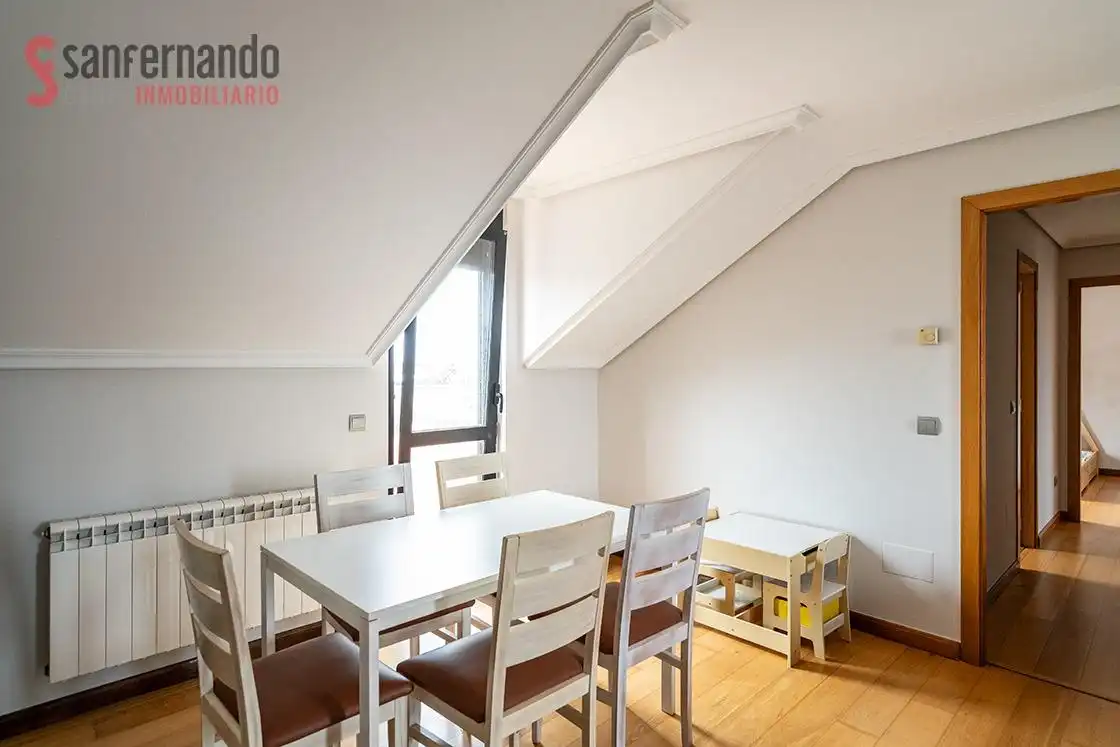 Comedor de Ático en venta en Suances con Calefacción y Terraza