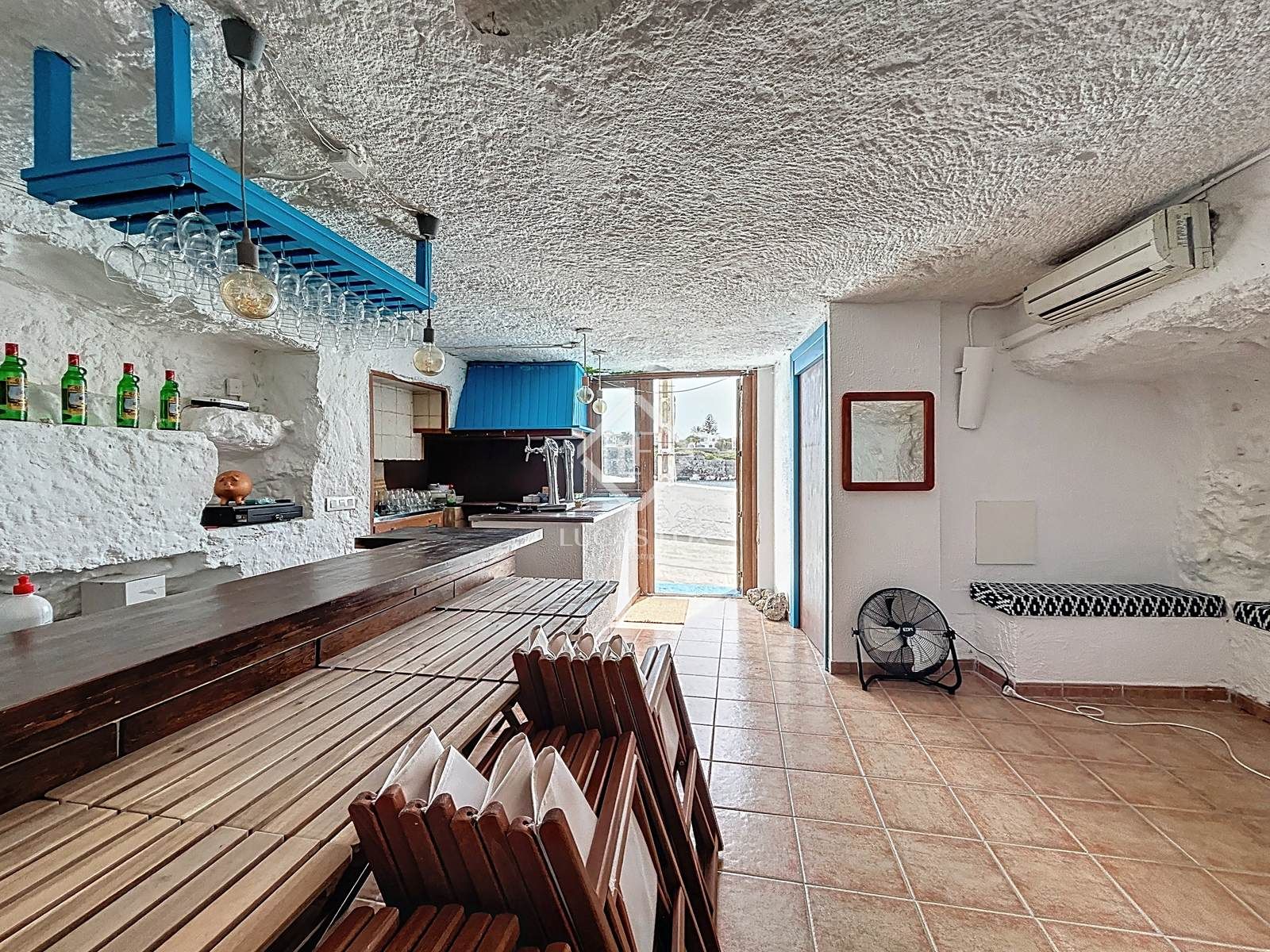 Kitchen of Office for sale in Es Castell
