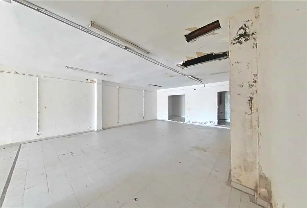 Local en venta en Blanes