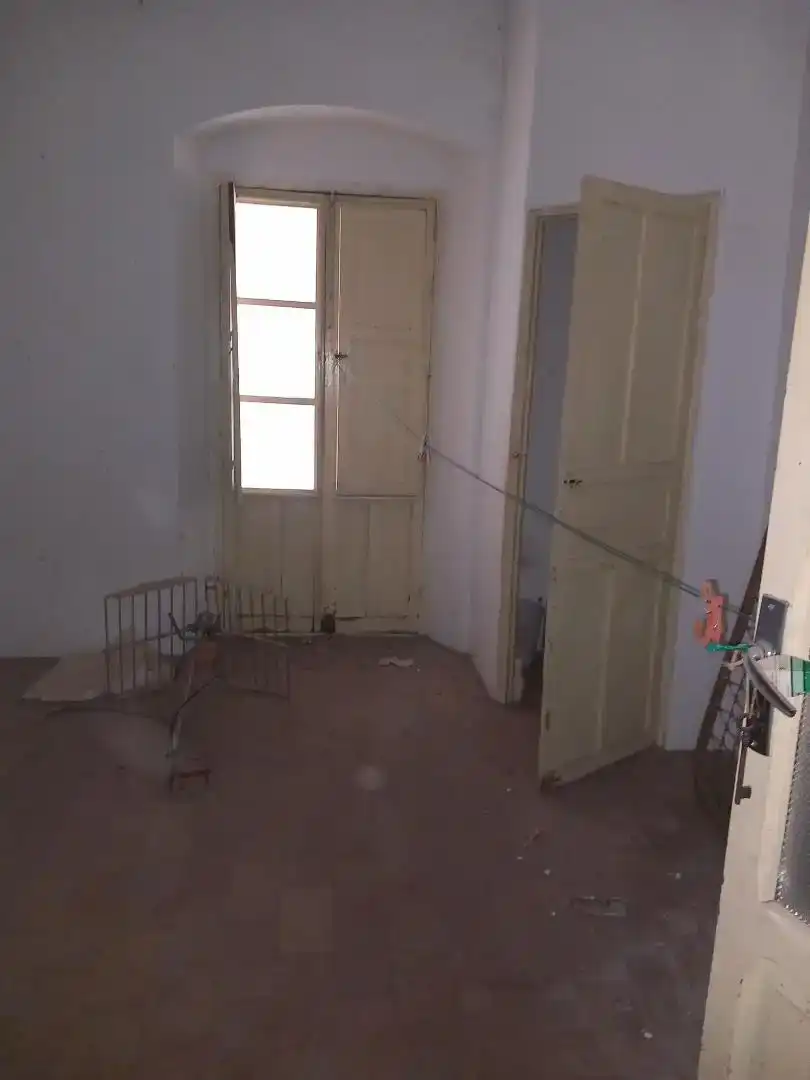 Casa adosada en venda en Lora del Río