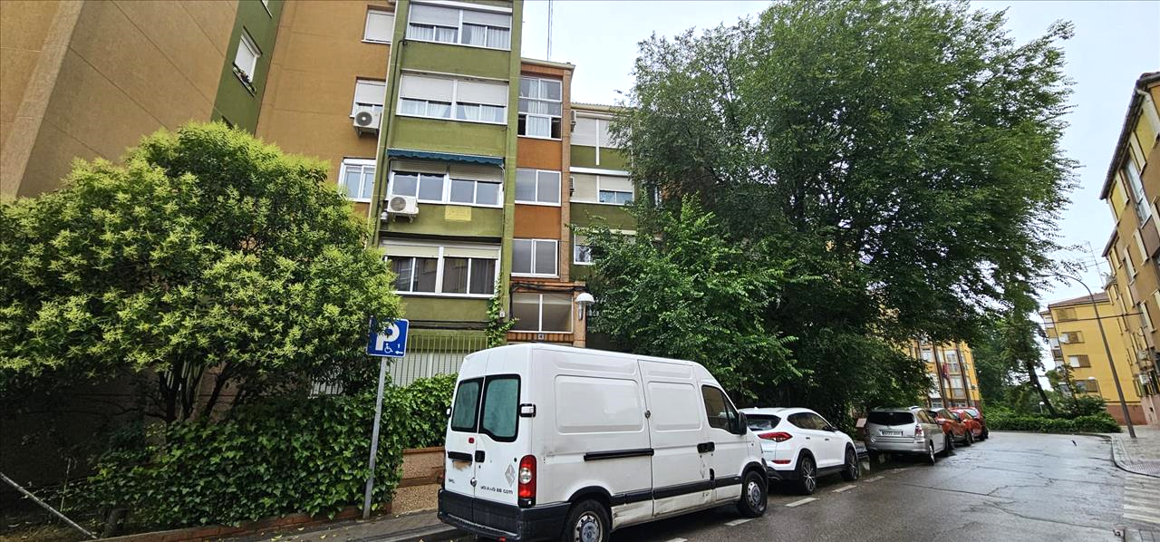 Piso en venta en Herbolarios, Arcos