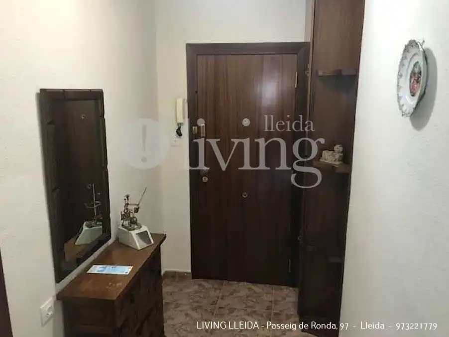 Dormitori de Pis en venda en Lleida amb Aire condicionat, Calefacció i Moblat