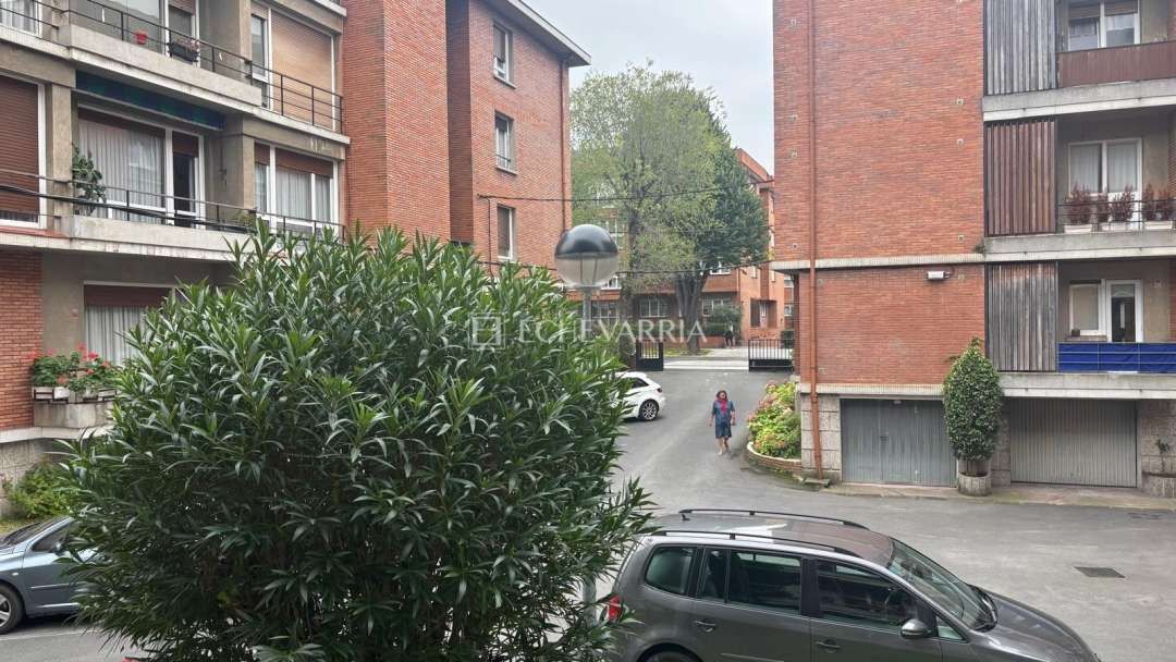 Vista exterior de Pis en venda en Getxo  amb Terrassa, Traster i Moblat
