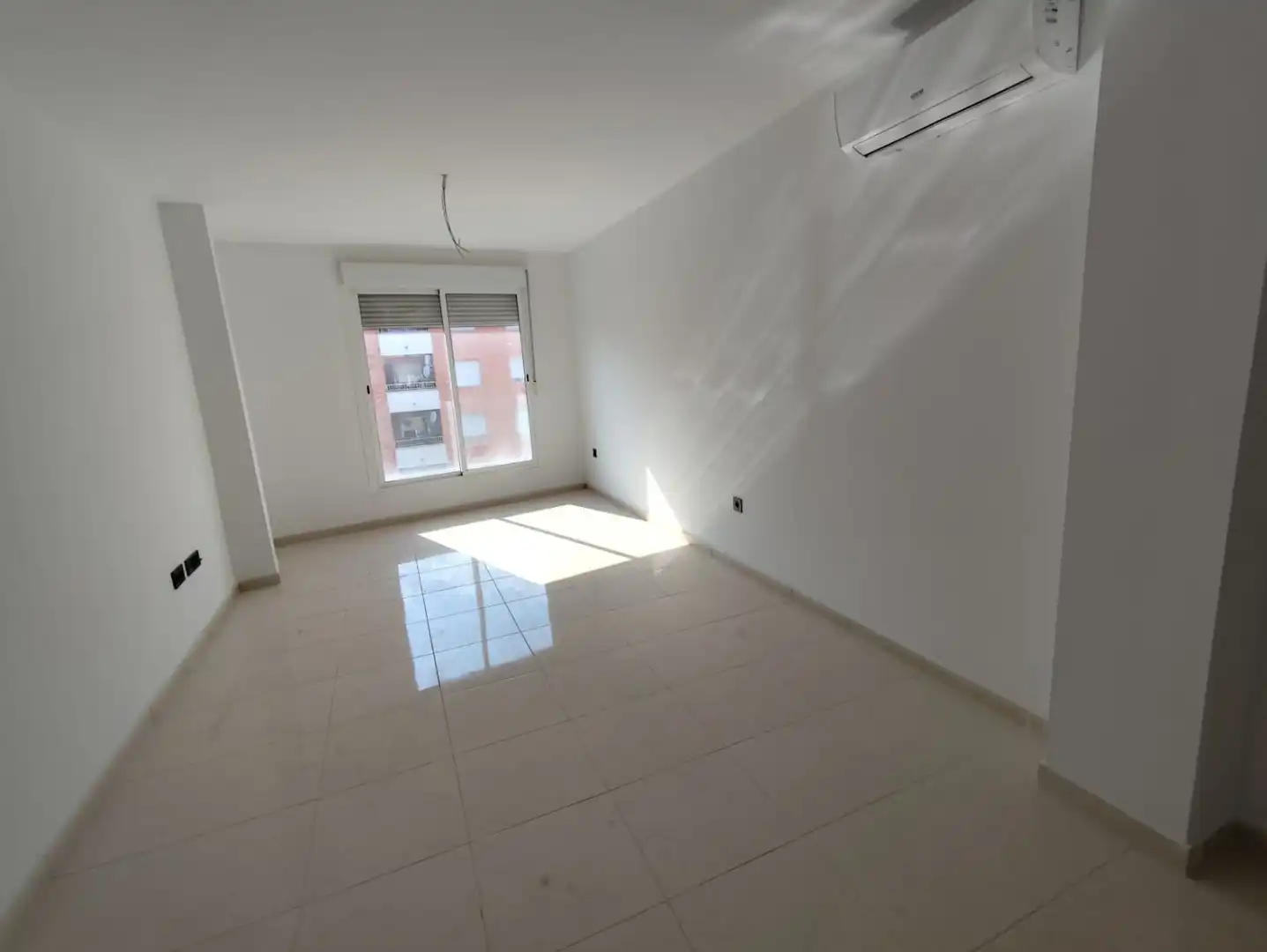 New build Duplex with lift for sale in Avinguda del Primer de Maig, imagen 24