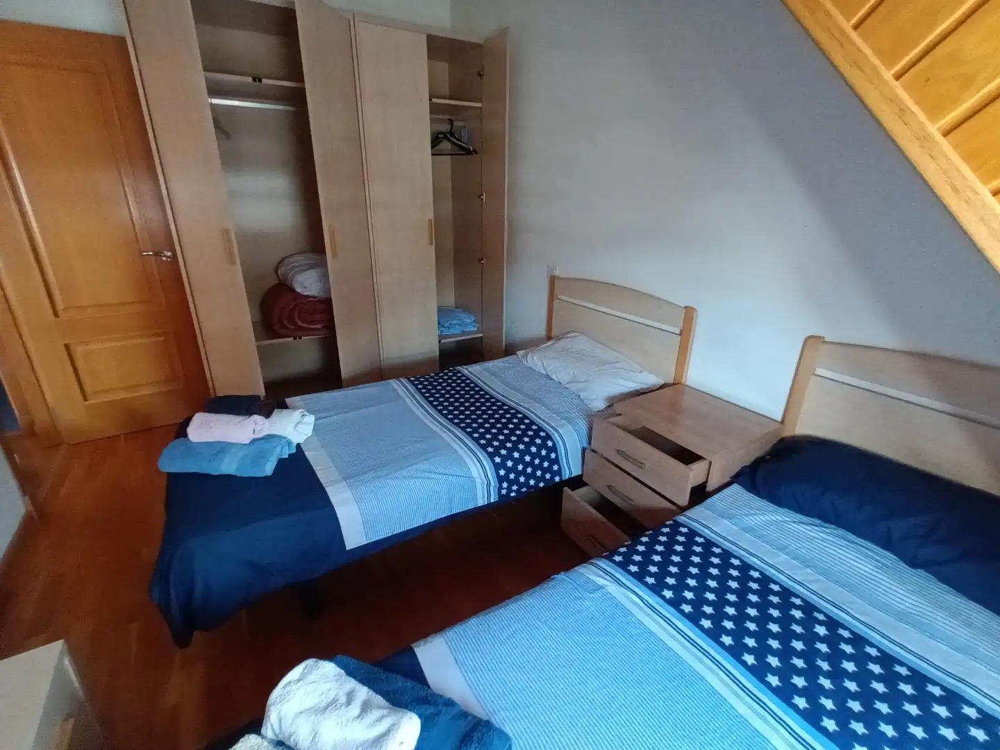 Schlafzimmer von Maisonette zur Miete in Lugo mit Heizung, Parkett und Möbliert