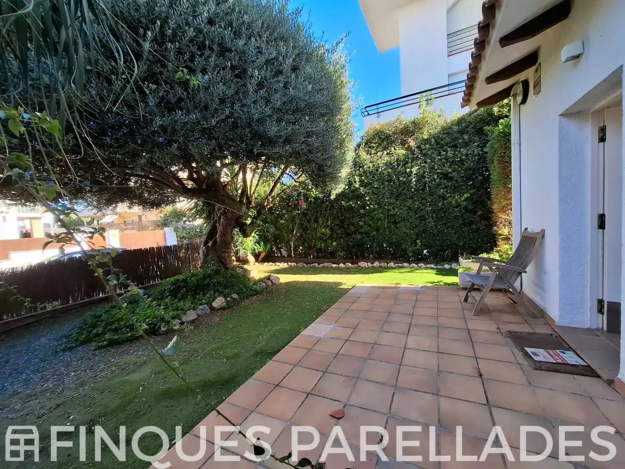 Casa bifamiliare con giardino in vendita a Can Girona - Terramar - Vinyet, imagen 4