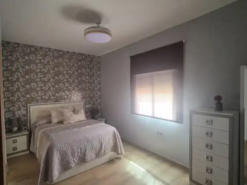 Dormitori de Casa o xalet en venda en Navalvillar de Pela amb Aire condicionat