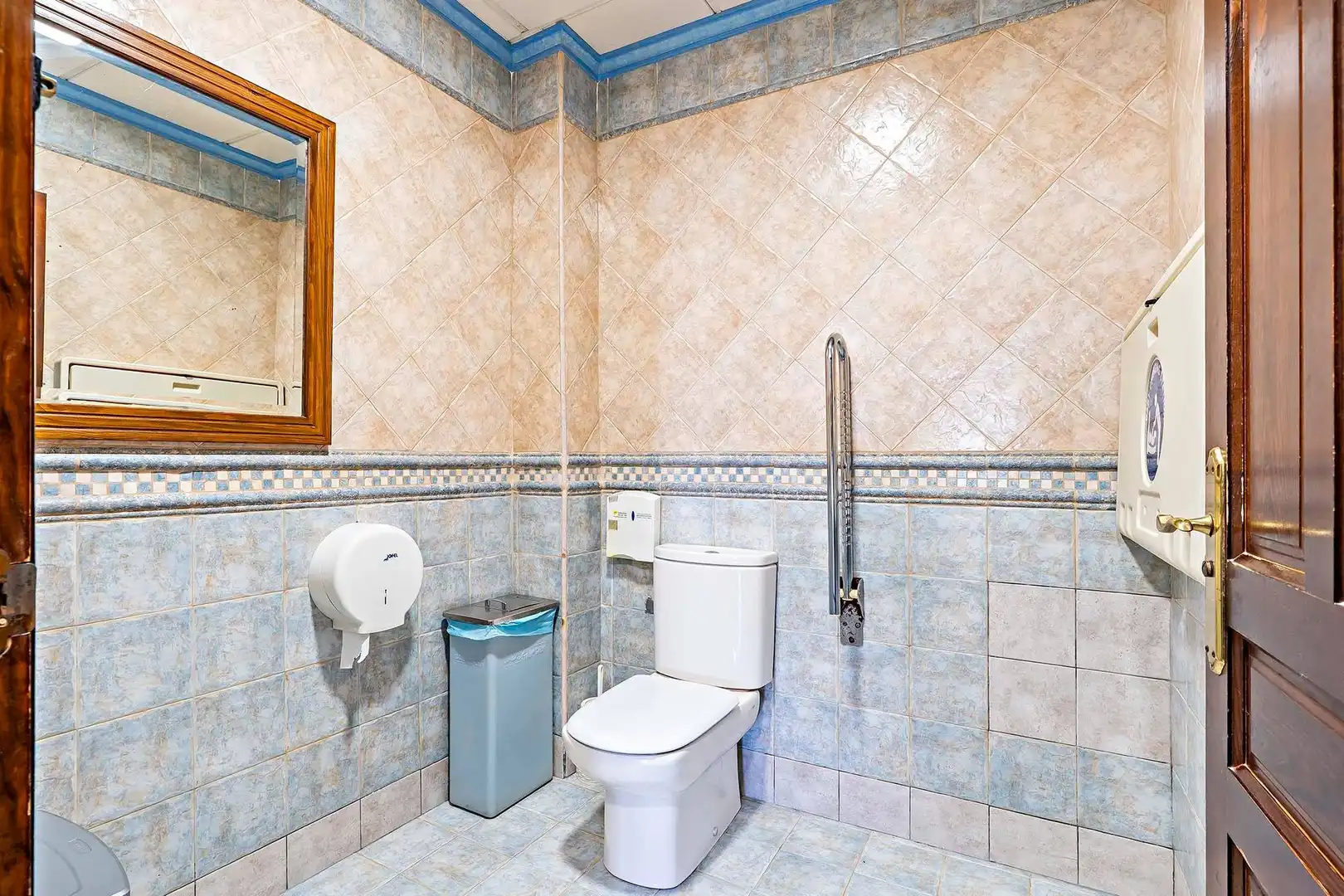 Business premises for sale in Plaza Los Jazmines, imagen 25