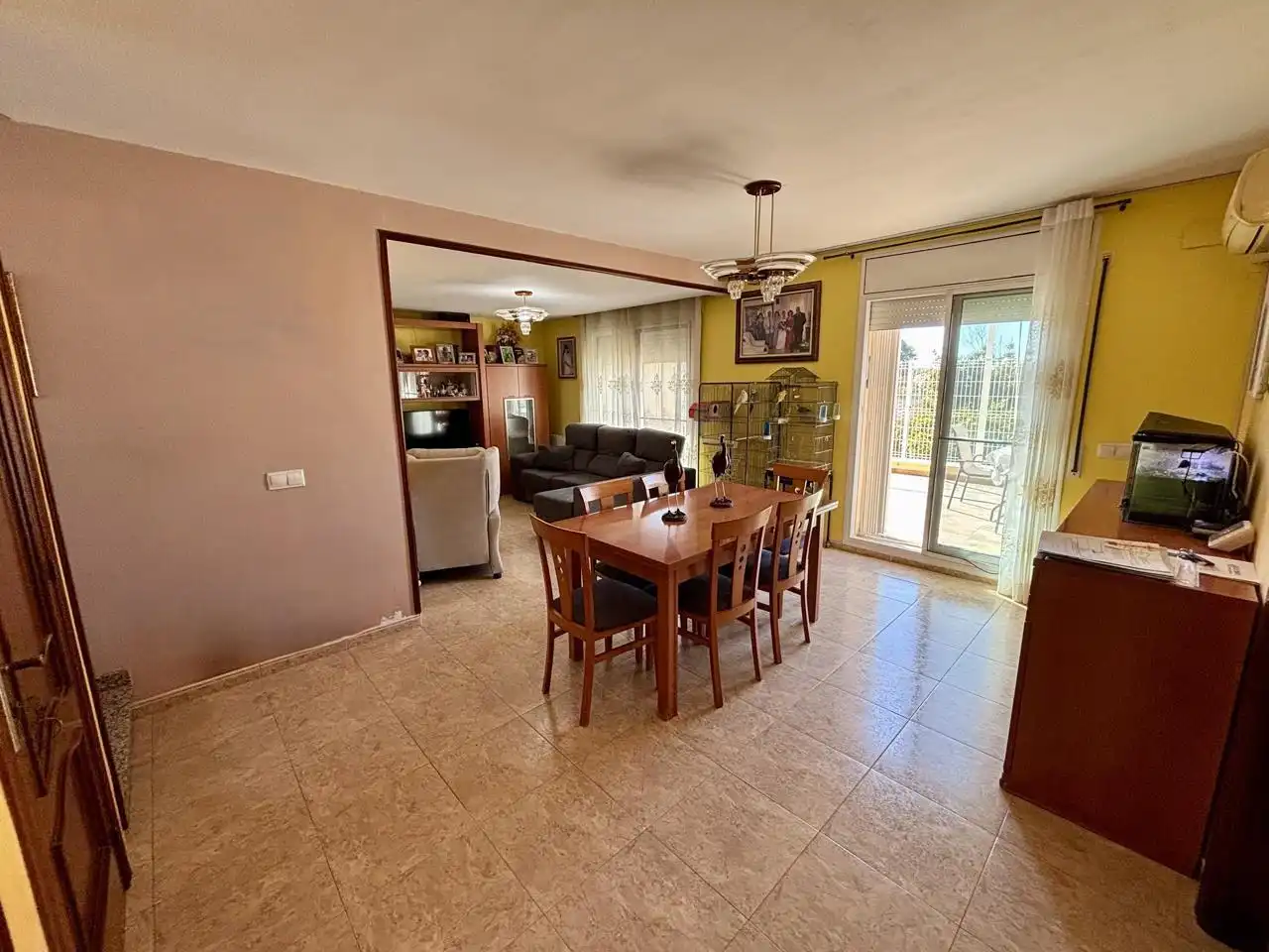 Comedor de Casa adosada en venta en Valls con Aire acondicionado, Calefacción y Jardín privado