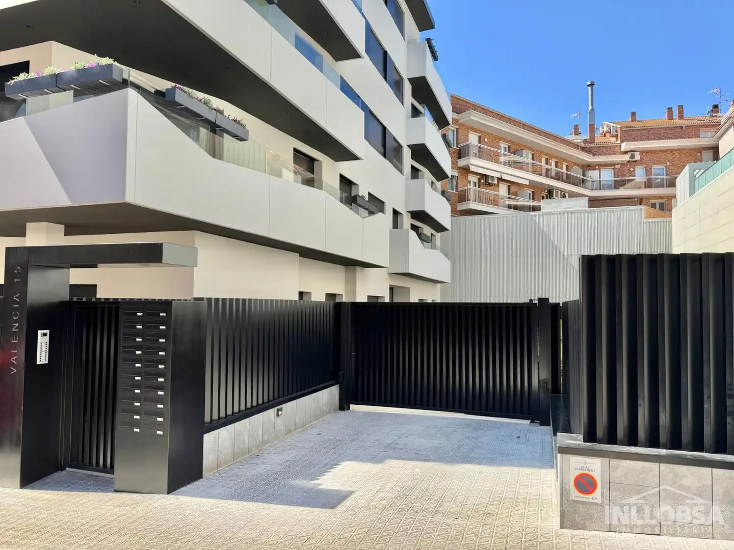 Parking de Piso de alquiler en Manresa con Aire acondicionado, Calefacción y Jardín privado