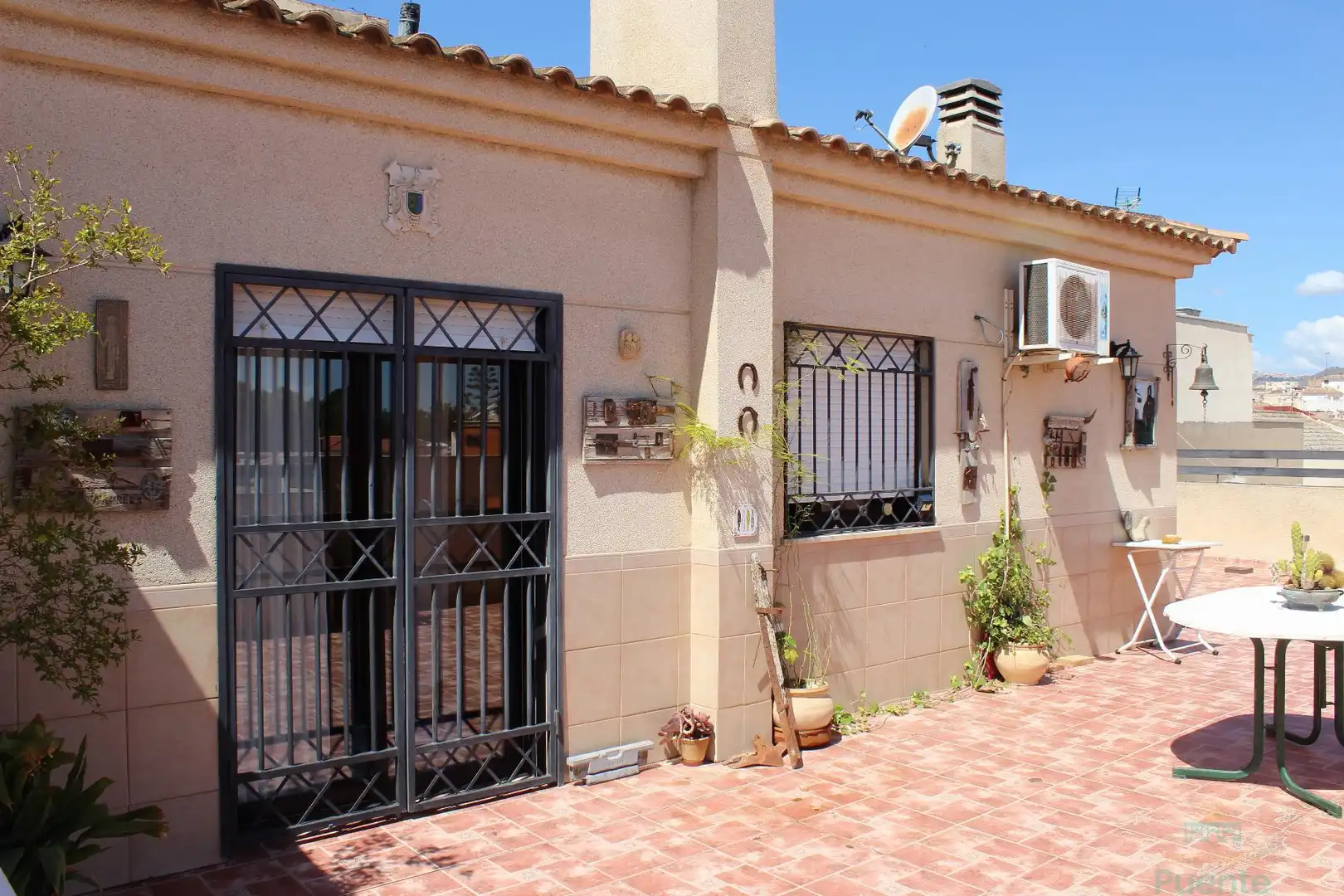 Vista exterior de Ático en venta en Totana con Aire acondicionado, Terraza y Trastero