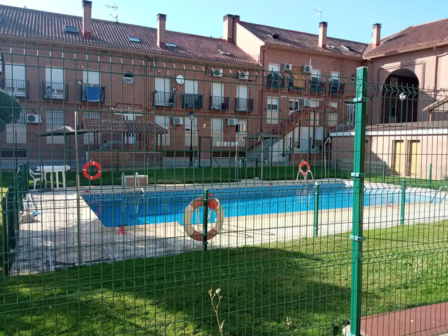 Swimming pool of Duplexes for sale in Ajalvir  with Air Conditioner, Heating and Private garden