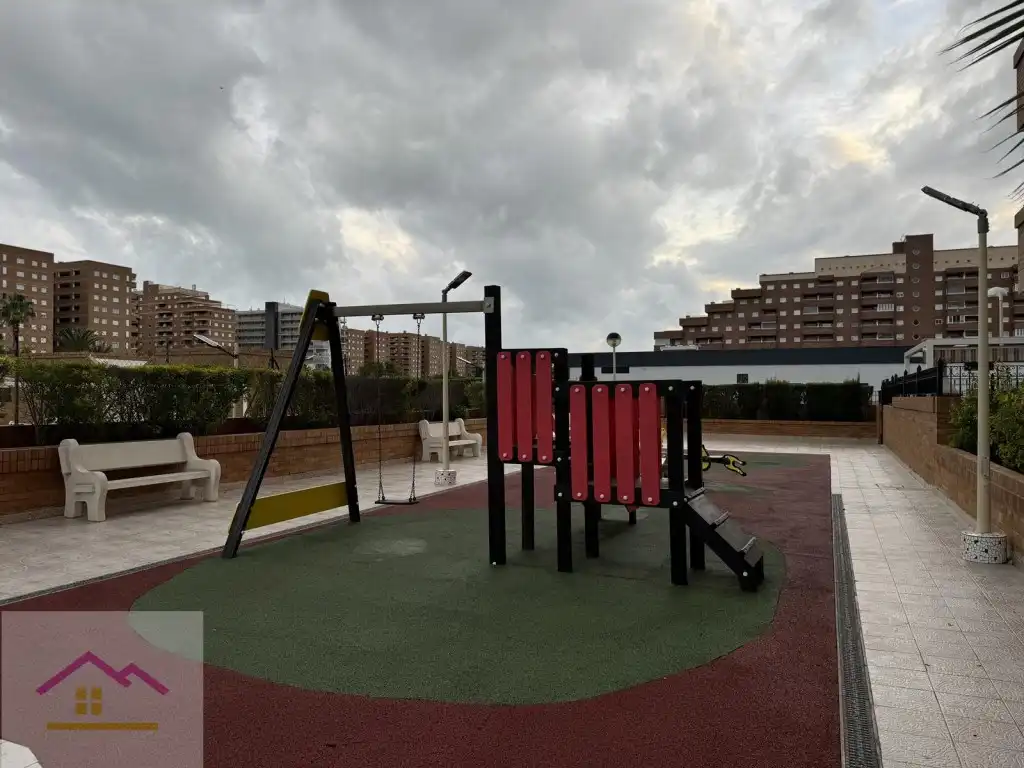 Planta baja en venta en Avenida Central, 34, Playa Coral -Torremar
