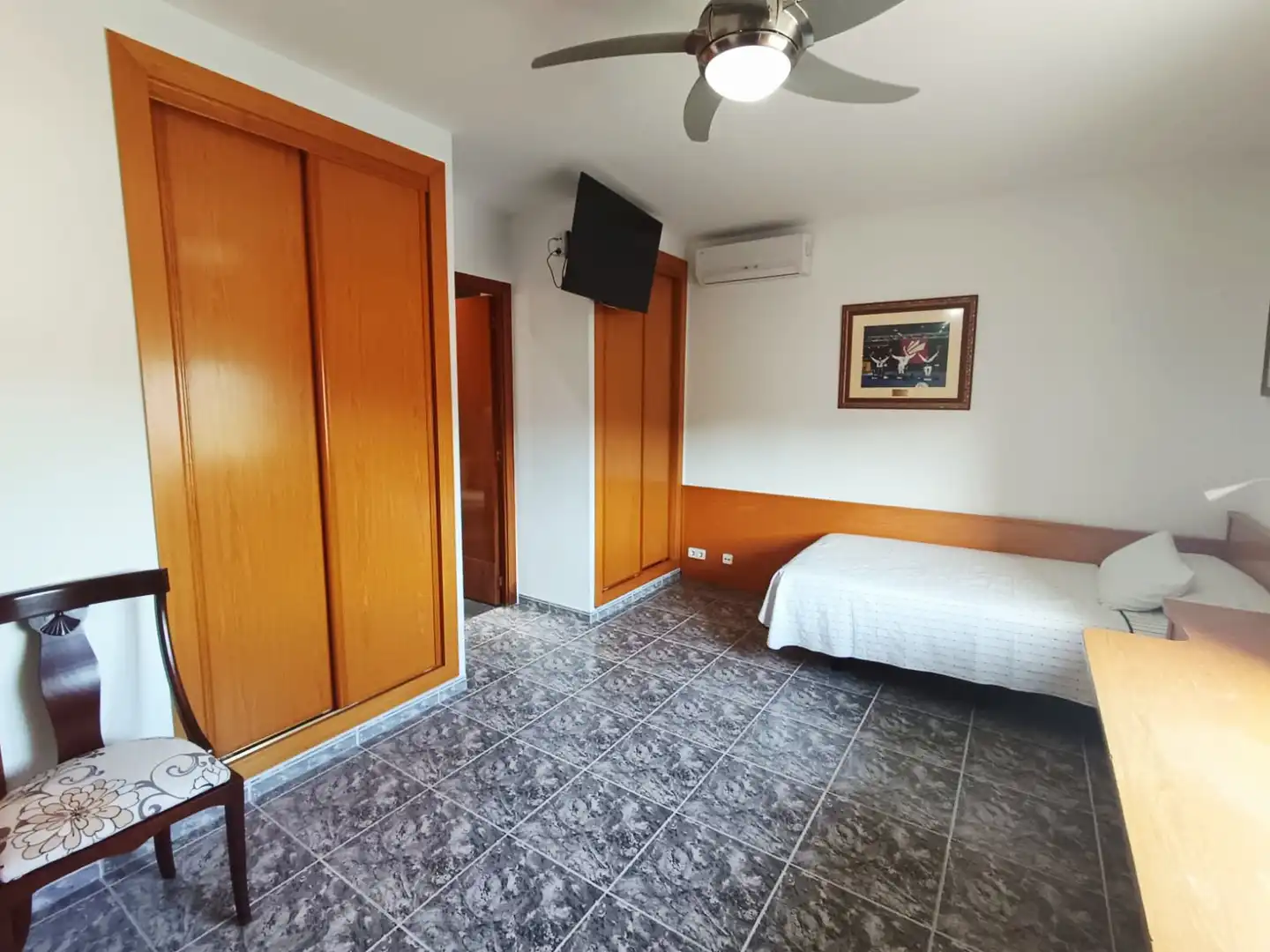 Habitación de Casa o chalet en venta en Piera con Aire acondicionado, Calefacción y Jardín privado