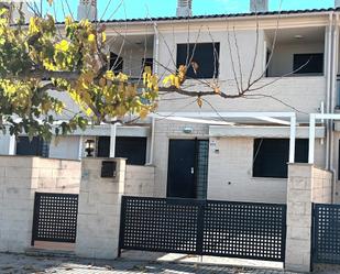 Exterior view of Single-family semi-detached to rent in Torreblanca  with Terrace and Balcony