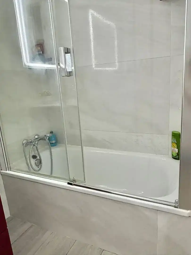 Bathroom of Flat for sale in Tortosa  with Air Conditioner and Balcony