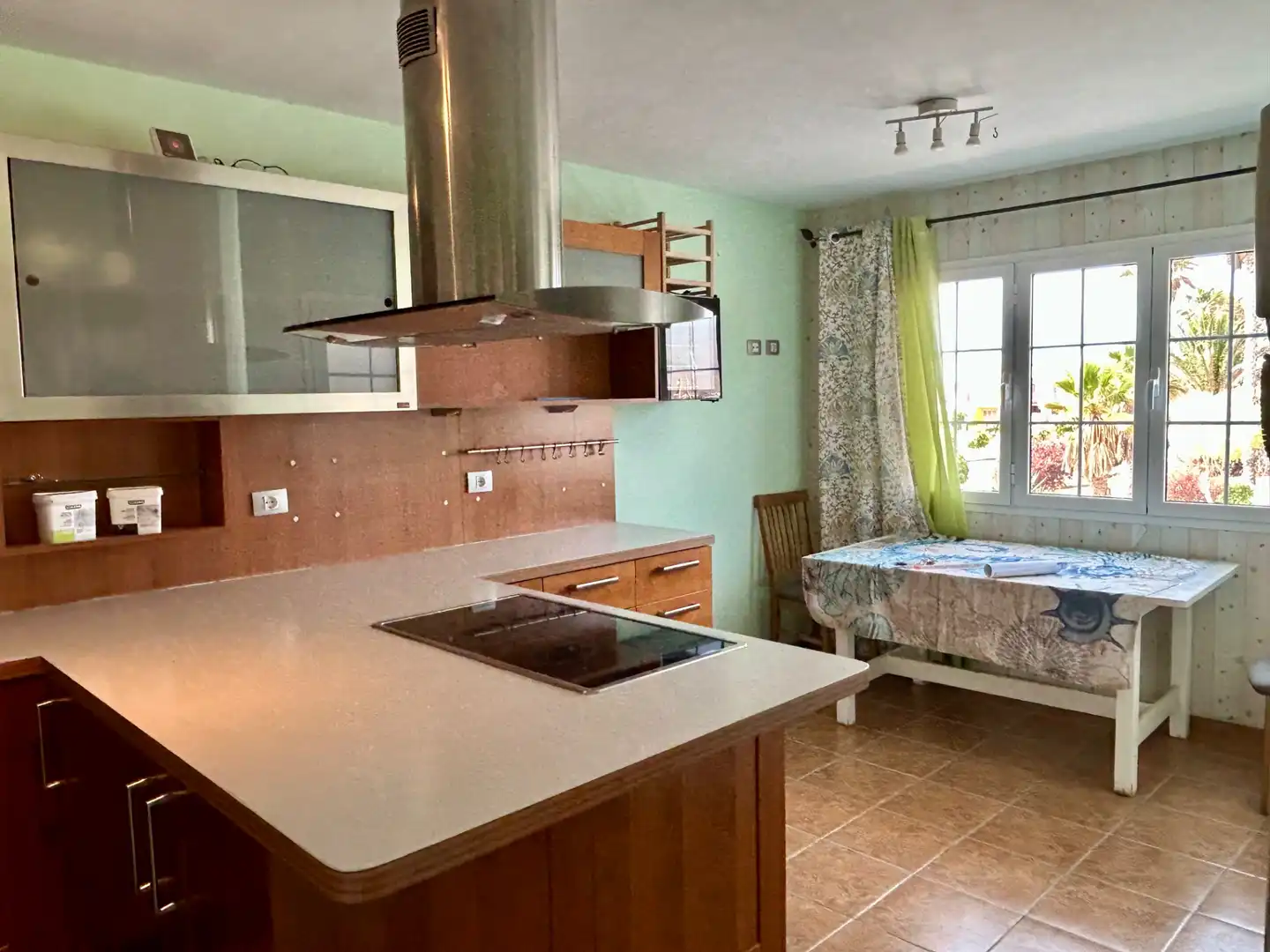 Kitchen of Detached homes for sale in Agüimes  with Air Conditioner, Terrace and Oven