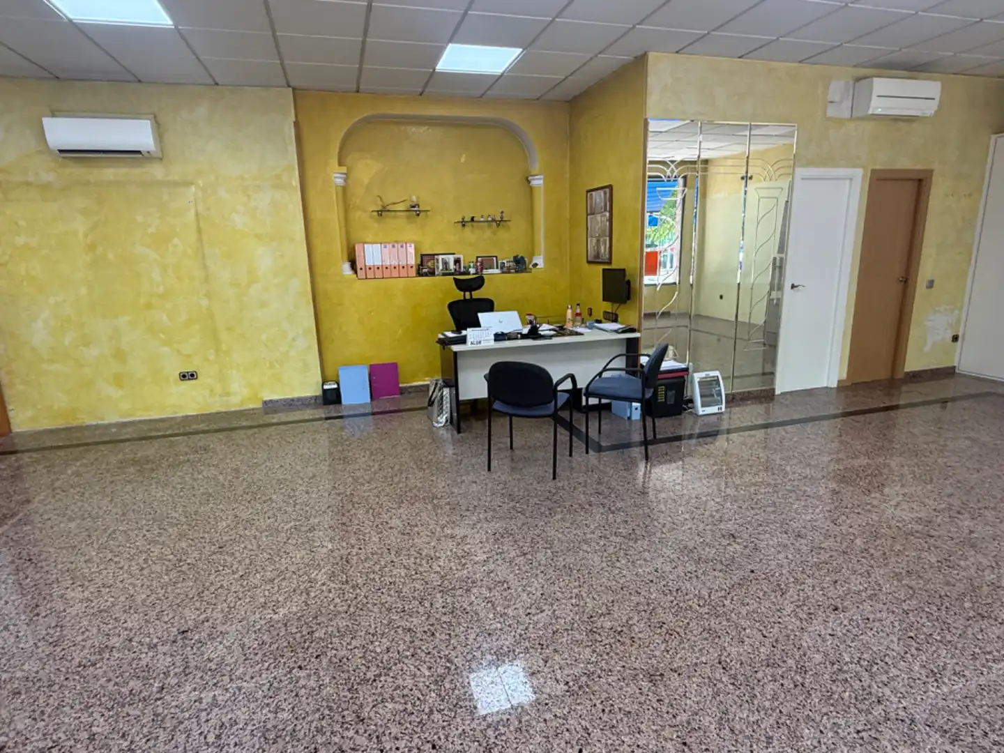 Local de lloguer en Torrejón de Ardoz amb Aire condicionat i Alarma