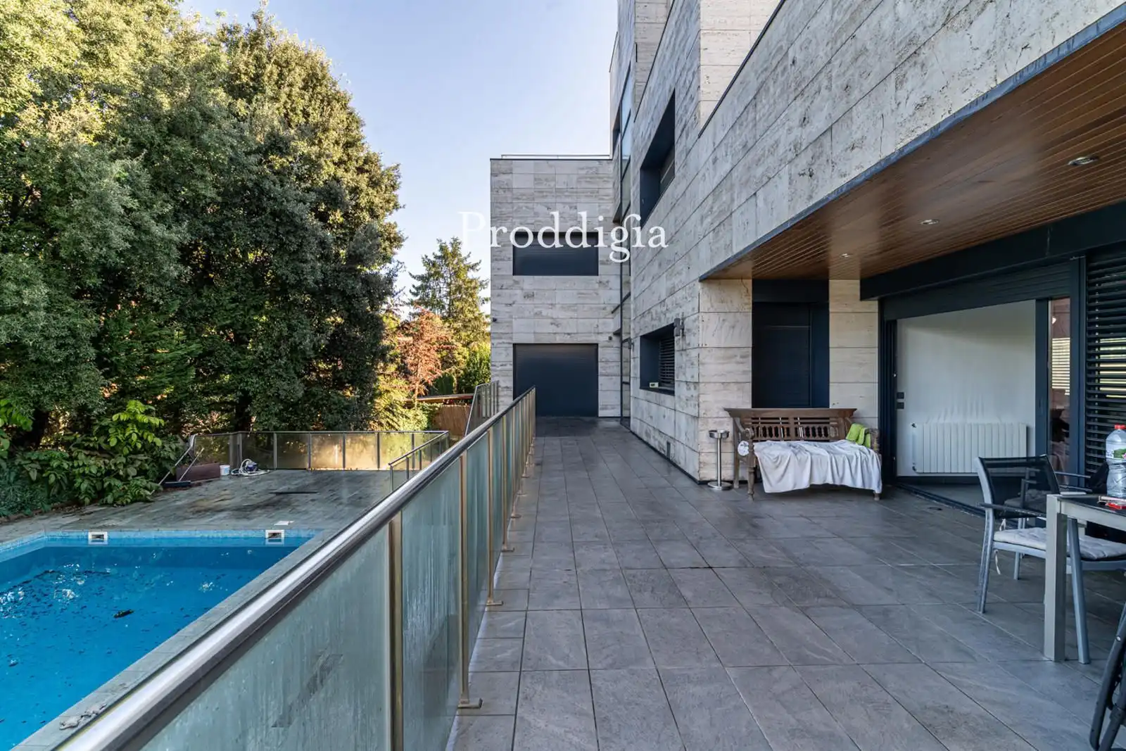 Swimming pool of Houses for sale in Sant Cugat del Vallès  with Air Conditioner, Heating and Terrace