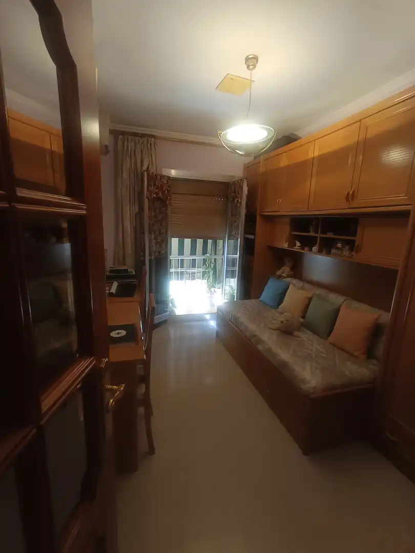 Habitación de Piso en venta en Lleida con Calefacción, Terraza y Amueblado
