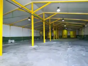 Fabrikhallen zum Verkauf in Yuncos