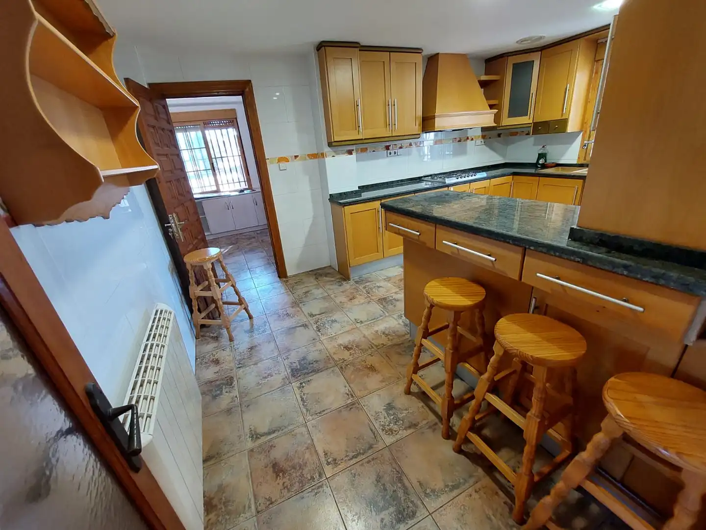 Küche von Haus oder Chalet zur Miete in Elche / Elx mit Terrasse, Schwimmbad und Balkon