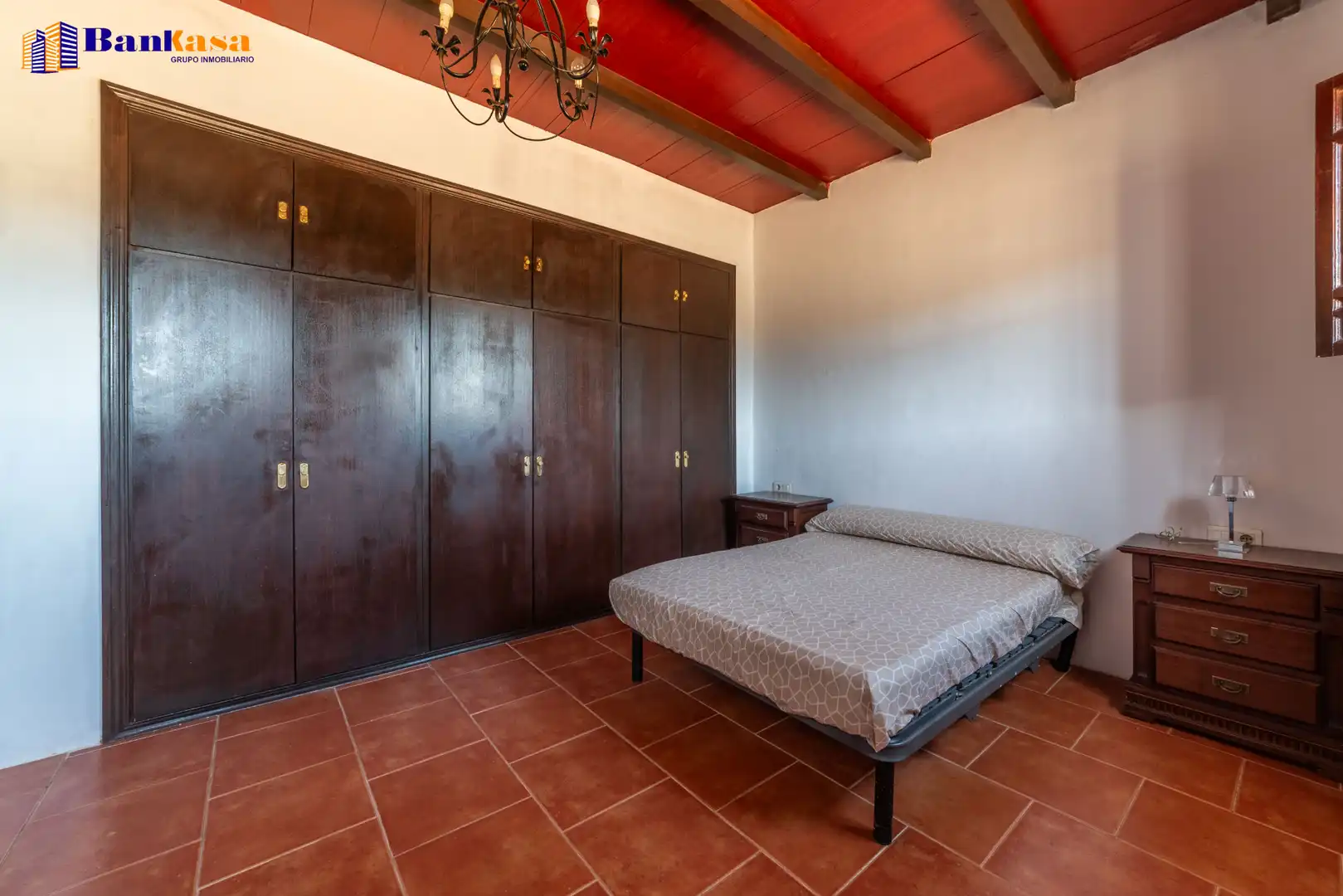 Habitación de Finca rústica en venta en Antequera con Jardín privado, Piscina y Amueblado